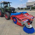 | italclean europe | spazzatrice stradale | umidificante | trattore fendt
