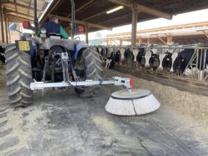 italclean europe | spazzatrice orbitale | avvicinamento foraggio | pulizia stalle